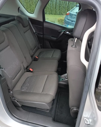 Opel Meriva cena 23900 przebieg: 143000, rok produkcji 2011 z Białobrzegi małe 172